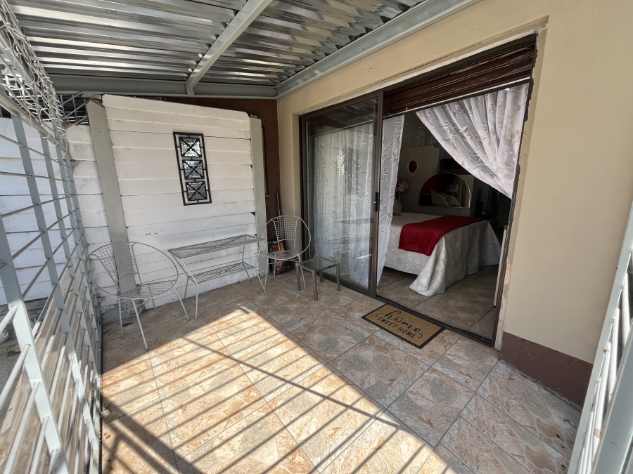 To Let 1 Bedroom Property for Rent in Protea Park North West